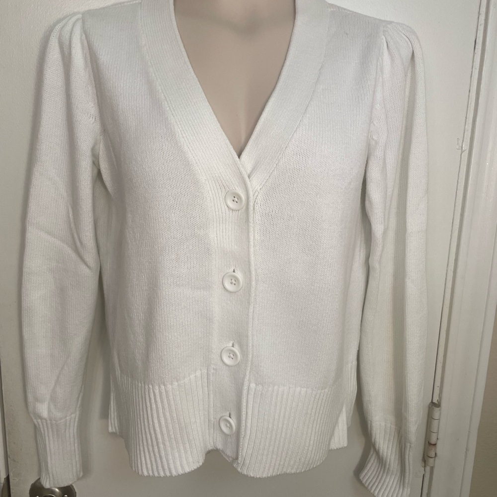 crown & ivy White V-Neck Button Cardigan